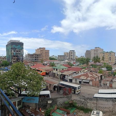 Apolonia Hotel Dar es Salaam Buitenkant foto